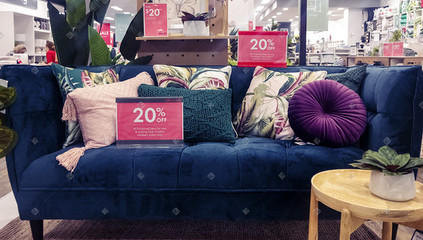 圆形彩色摄影作品 点亮家居用品商贸的艺术新视角